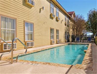 Hotel Hill Country